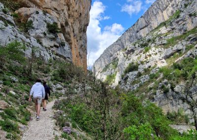 randonnée sur le sentier martel dans les gorges du verdon