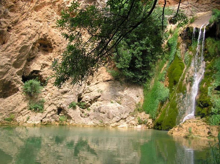 cascade-autour-d-aiguines
