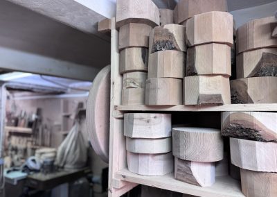 atelier Barda Aiguines de tourneur sur bois